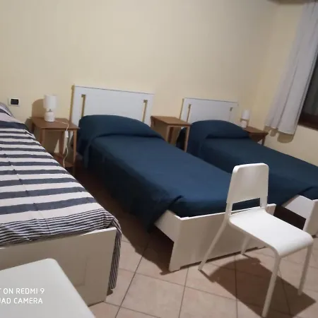 I Gemelli فندق مبيت وإفطار